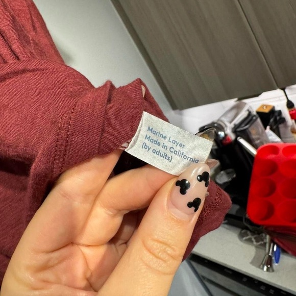 Marine Layer 50% Supima Cotton/50% Modal Scoop Neck Tee in Burgundy Color - Picture 5 of 6